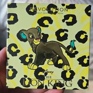 Revolution Jungle Princess Shadow Palette in Bright Yellow